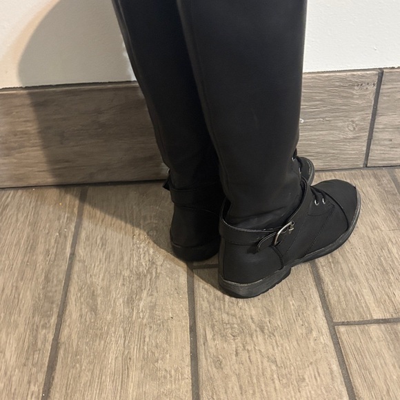 Black Lace-Up  Boots - Picture 3 of 7